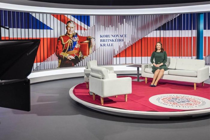 Korunovaci nového britského krále vidělo nejvíc diváků na TV Nova