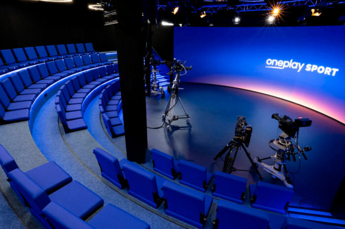 V neděli bude k vidění derby pražských „S“. Oneplay Sport studio i s diváky
